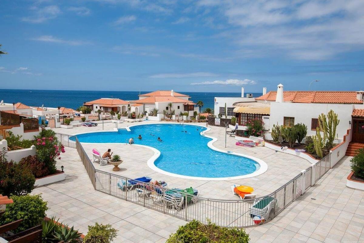 2 Bedroom Apartment For 4 People In Tenerife Costa Adeje  Kültér fotó