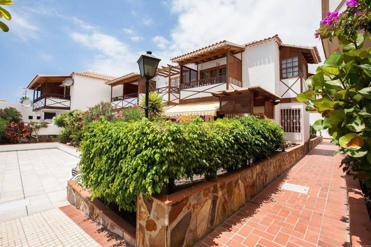 2 Bedroom Apartment For 4 People In Tenerife Costa Adeje  Kültér fotó